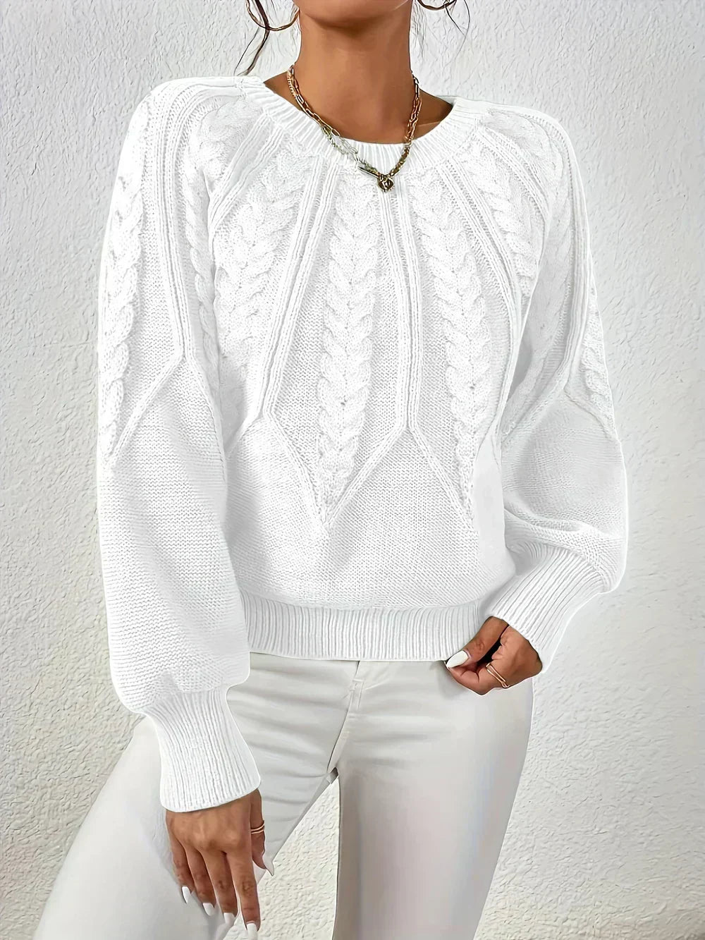 Gabriela | Sweter z Warkoczowym Splotem i Rekawami Reglan