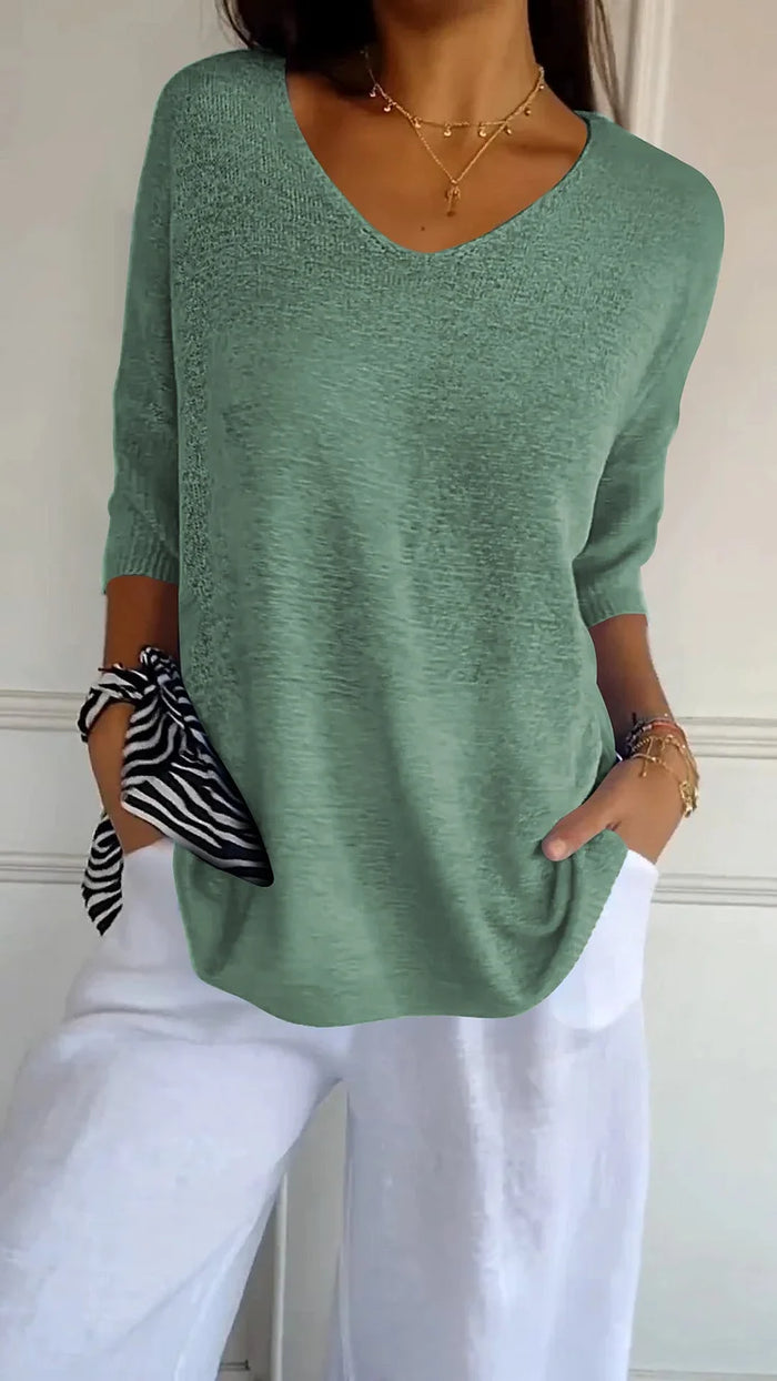 Kinga | Oversizowy Sweter z Dekoltem w Serek