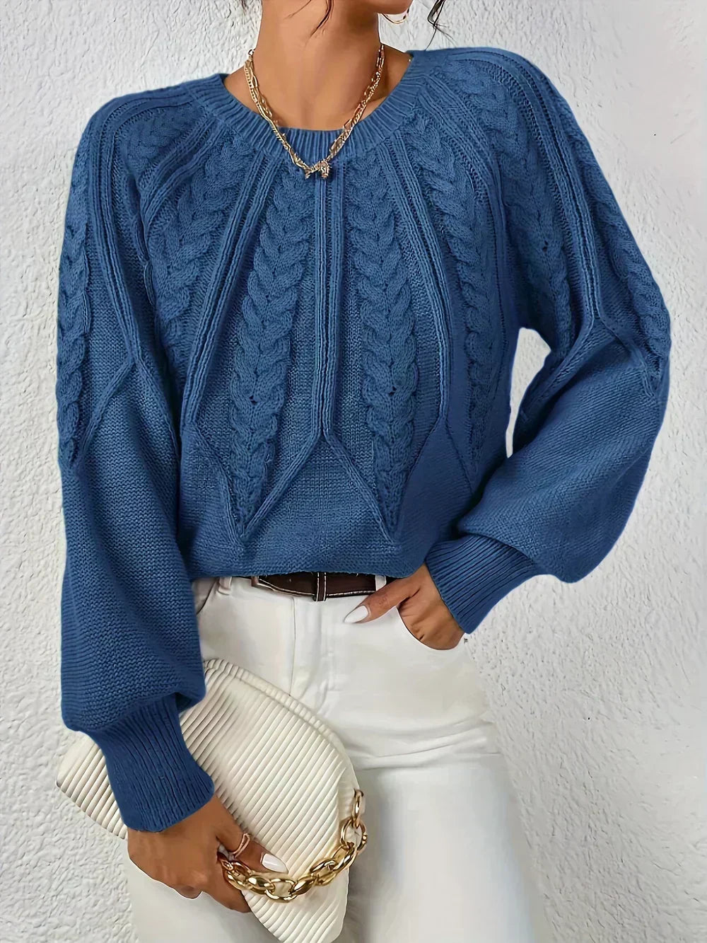 Gabriela | Sweter z Warkoczowym Splotem i Rekawami Reglan