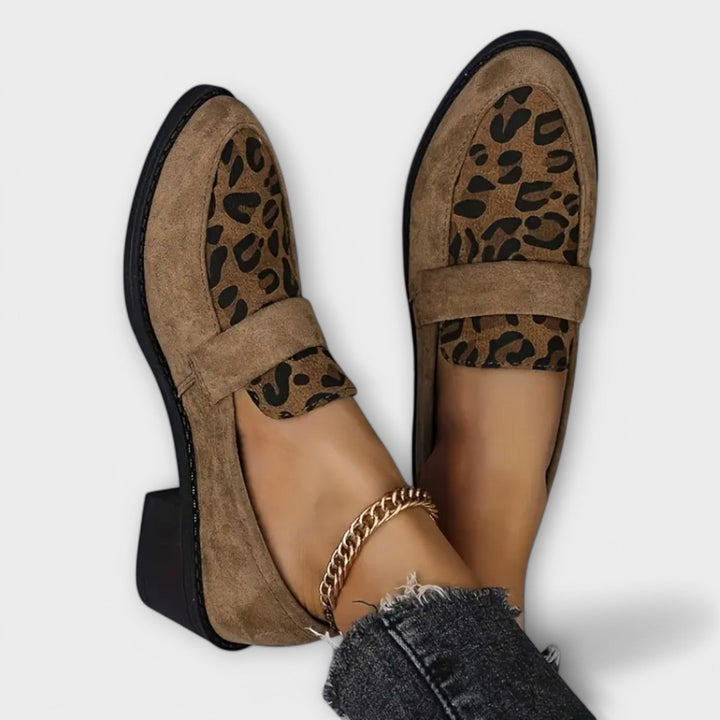 Aurora - Eleganckie buty damskie w panterkę