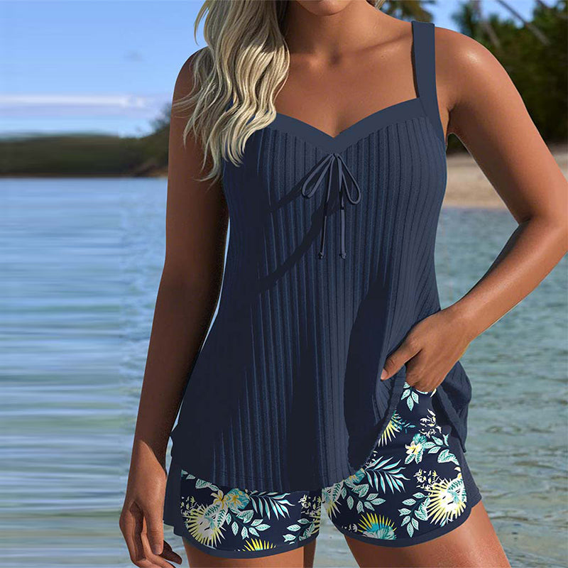 Anna – Tankini w Paski z Szortami Plażowymi