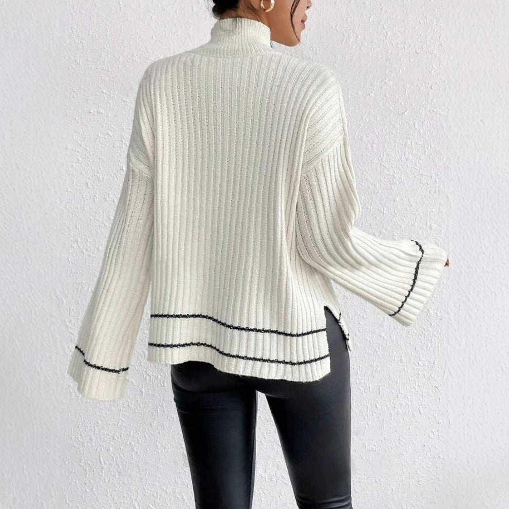 Aldona | Prazkowany Sweter z Golfem