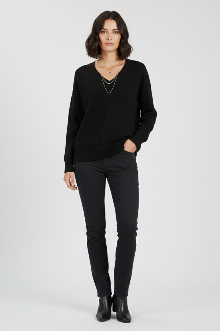Petronela | Sweter Pullover z Dekoltem w Serek