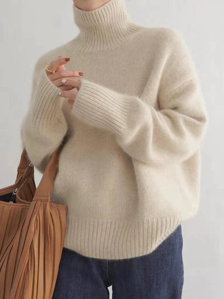 Paulina | Sweter z Golfem