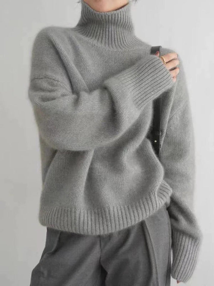 Paulina | Sweter z Golfem