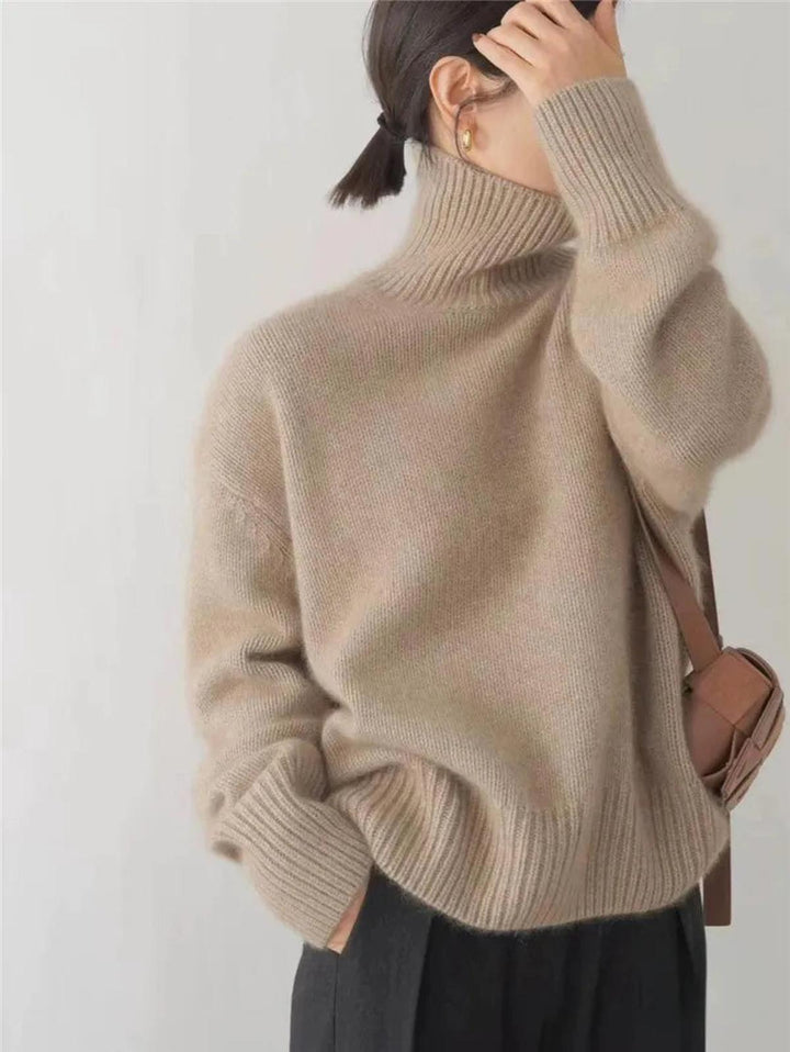 Paulina | Sweter z Golfem