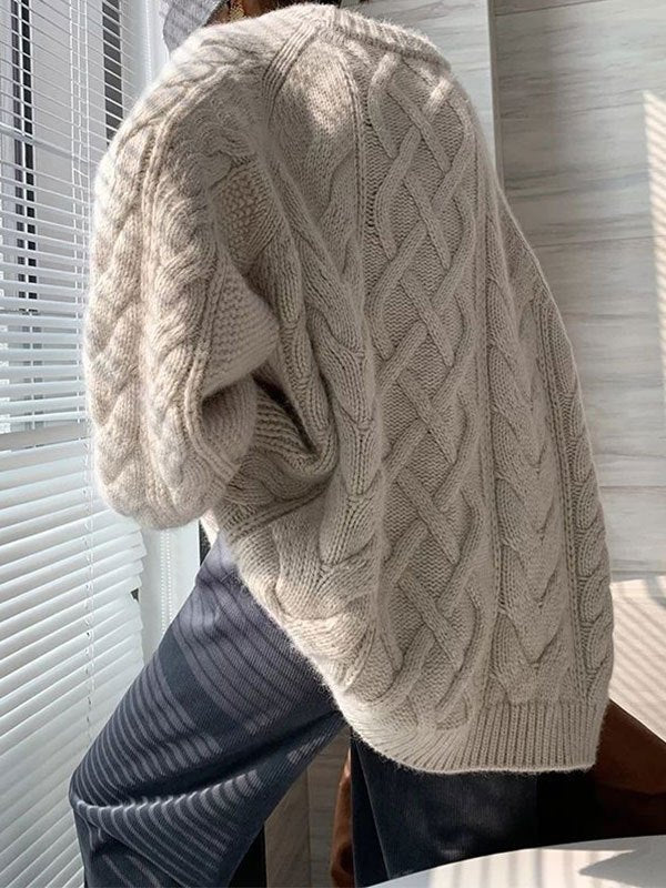 Marika | Oversizowy Sweter z Warkoczowym Splotem