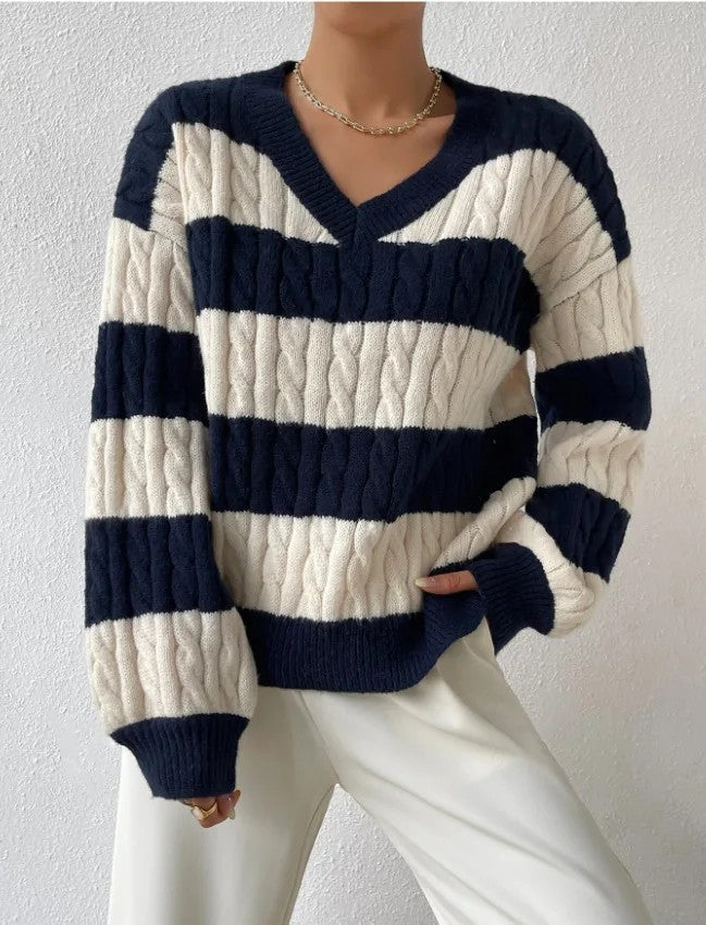 Amelia | Sweter w Paski z Warkoczowym Splotem