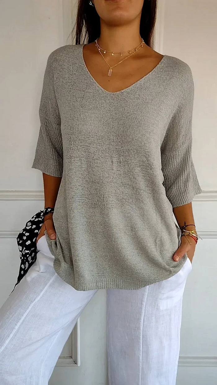 Kinga | Oversizowy Sweter z Dekoltem w Serek