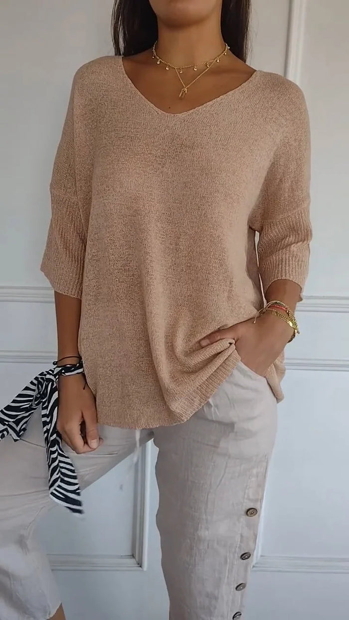 Kinga | Oversizowy Sweter z Dekoltem w Serek