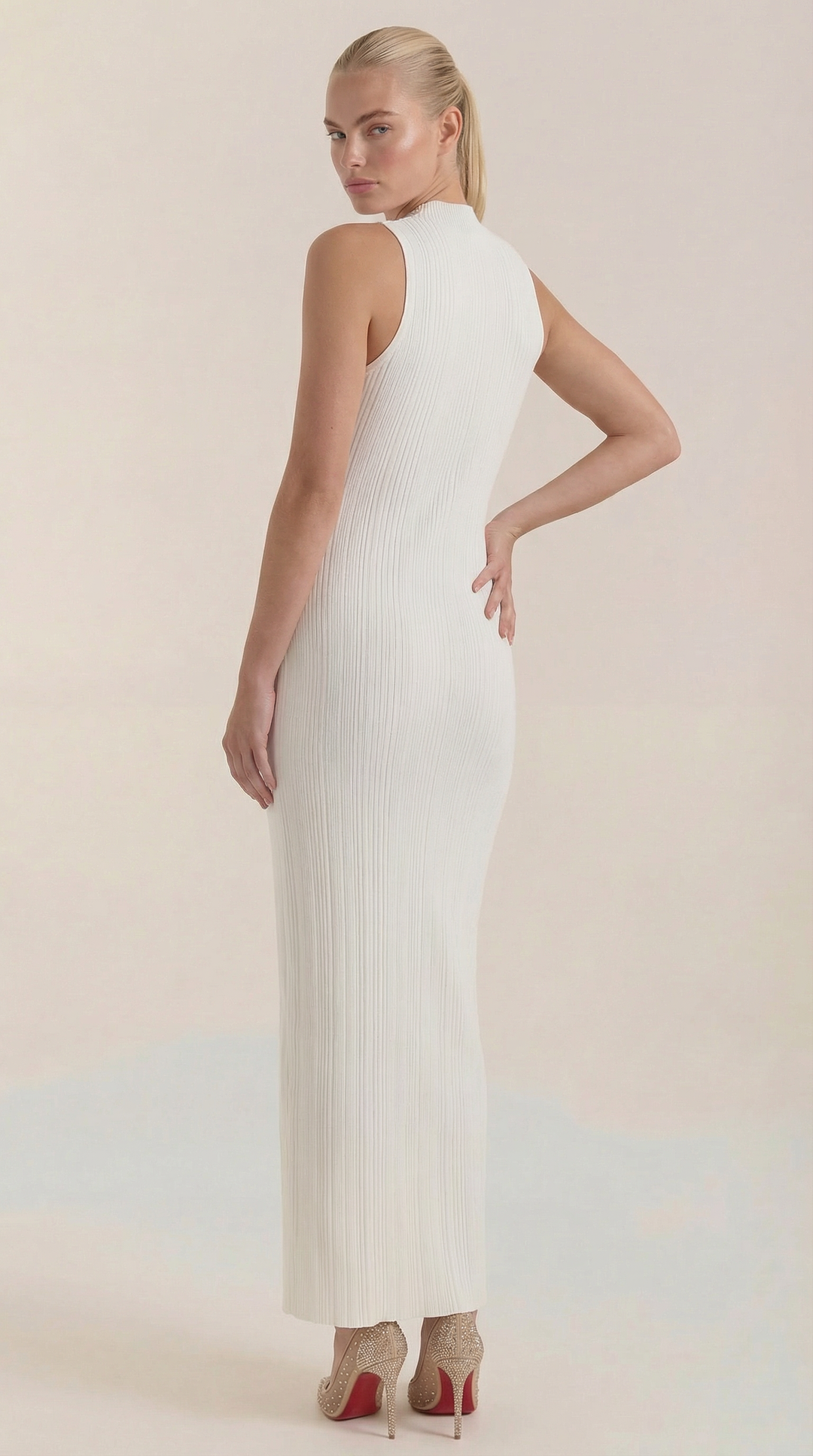 Sukienka maxi Sonia Bodycon z wysokim kołnierzem