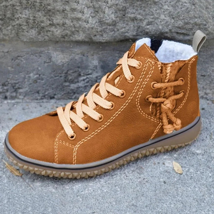 Claudia - Urban Wool